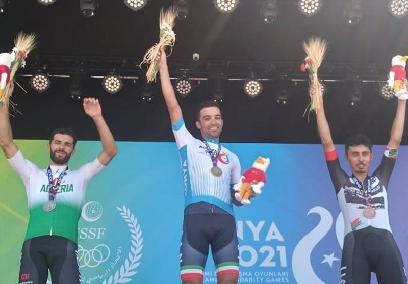 Mohammad on the podium at an international cycling competition
